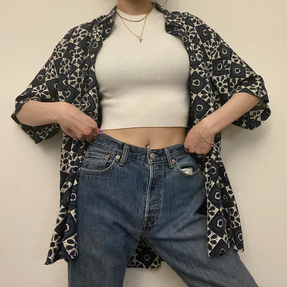 American Vintage 90's American Terrain Geometric Navy Buttoned T Shirt